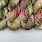 Distortion Fibers Super Worsted