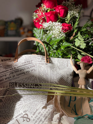 Paperboy bucket bag